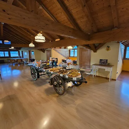 Antico Fienile Agritur Farm stay Mezzocorona